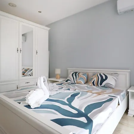 Stylish Paradiso 206 Apartmanhotel